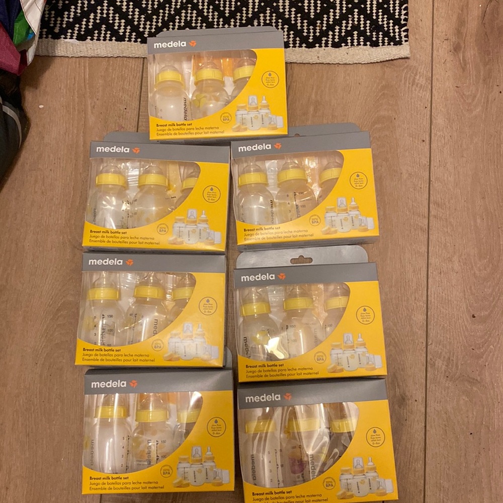 Medela Breast Milk Bottle Set